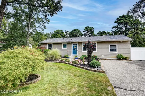 217 Larchwood Drive, Brick, NJ 08723