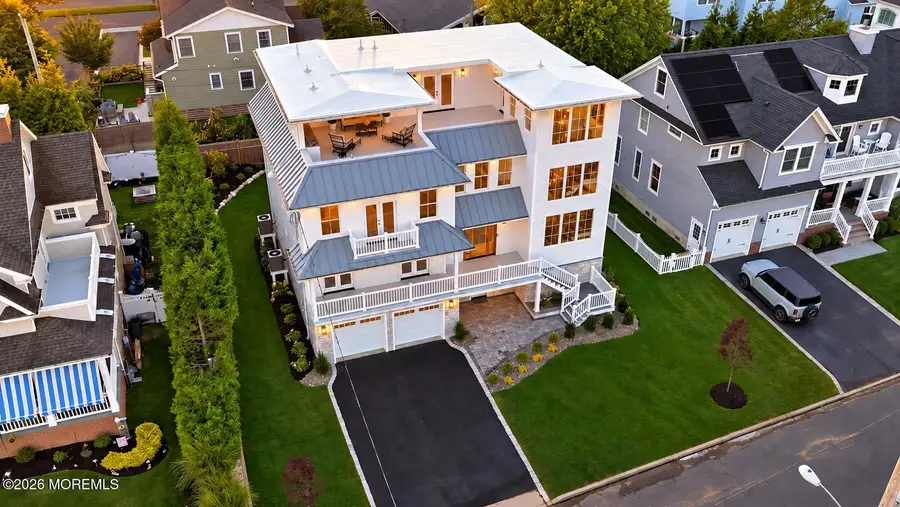 32 Shrewsbury Drive, Monmouth Beach, NJ 07750 - #3