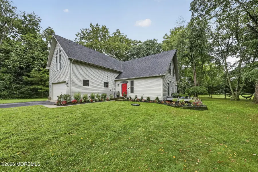 1012 Columbus Road, Burlington, NJ 08016 - #2