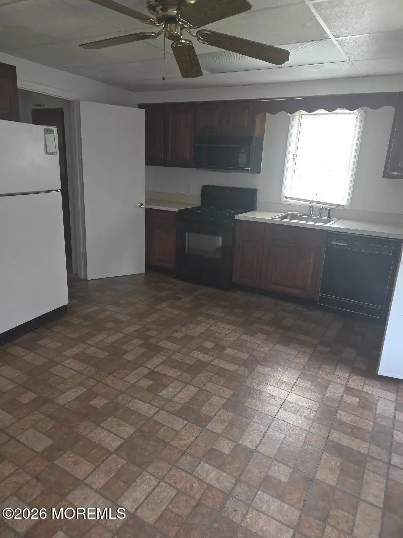 37 Euclid Avenue, Matawan, NJ 07747 - #3