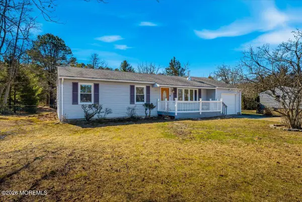 629 Commodore Boulevard, Jackson, NJ 08527