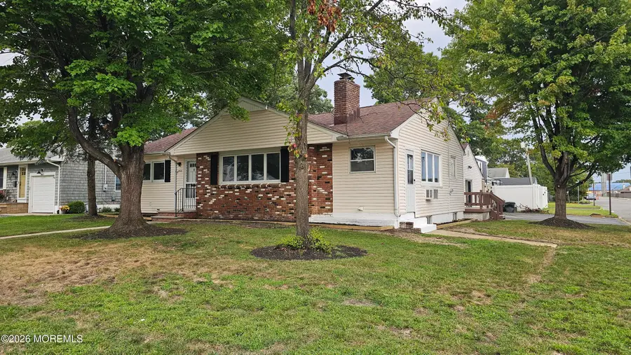 2421 Moore Avenue, Point Pleasant, NJ 08742 - #3