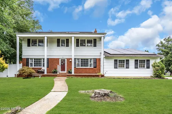 1 Macintosh Court, East Brunswick, NJ 08816