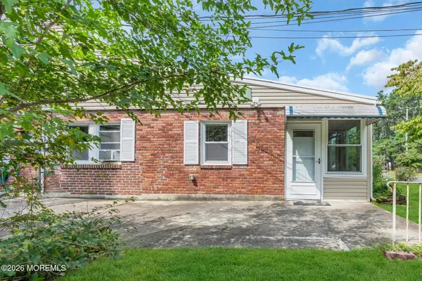 6 B Beech Street, Toms River, NJ 08757