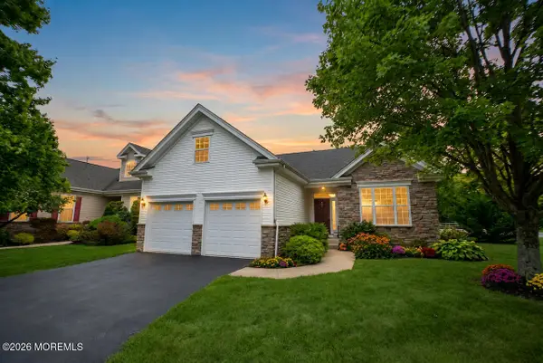 160 Kyle Court, Monroe, NJ 08831