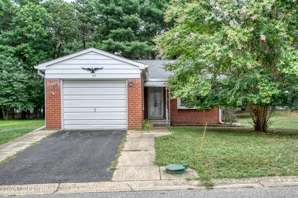92 Constitution Boulevard, Whiting, NJ 08759