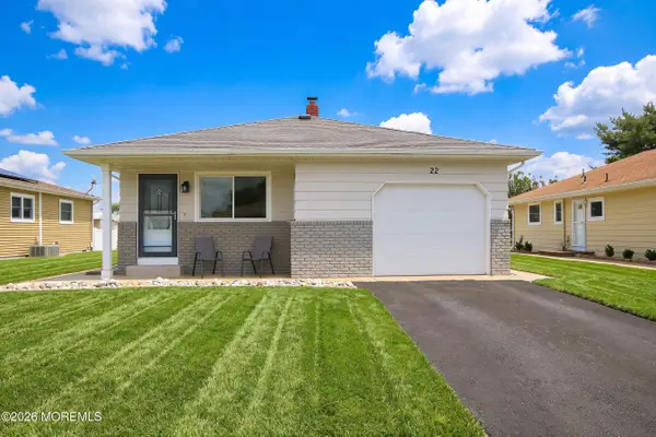 22 Tortola Street, Toms River, NJ 08757