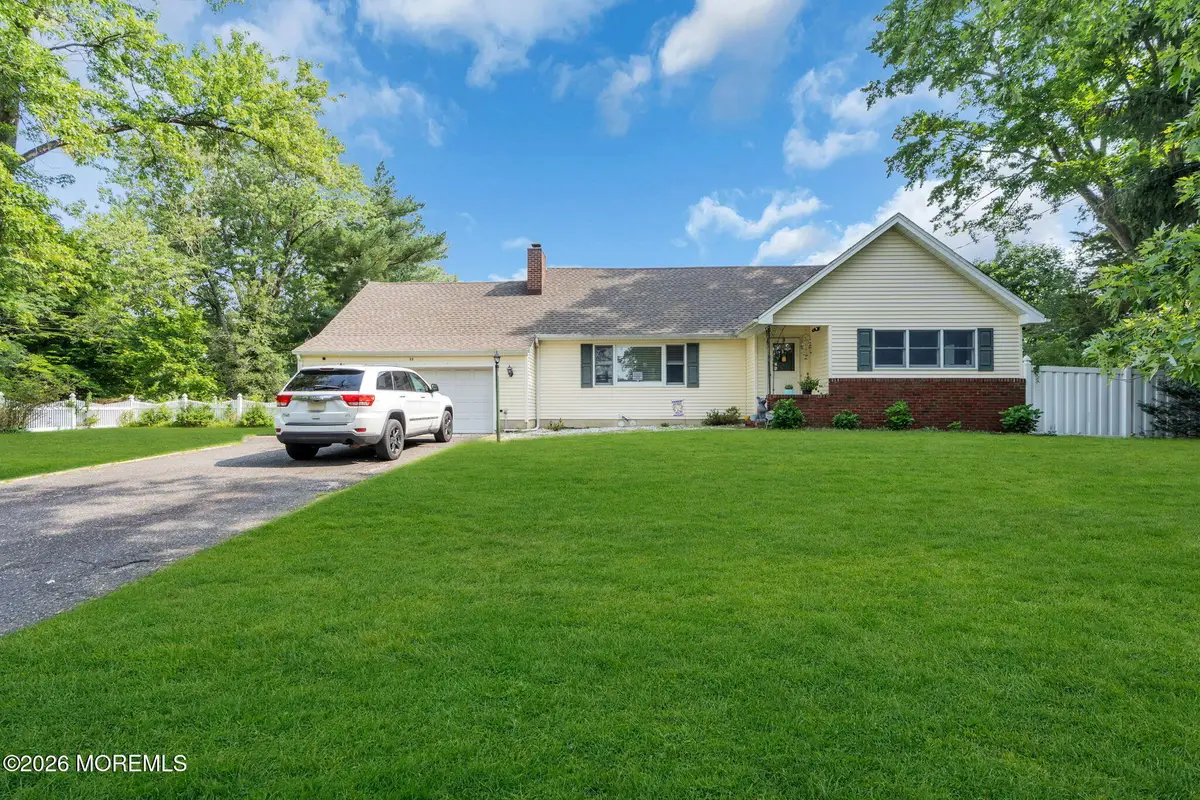 11 Mount Vernon Drive, Toms River, NJ 08755 - #1