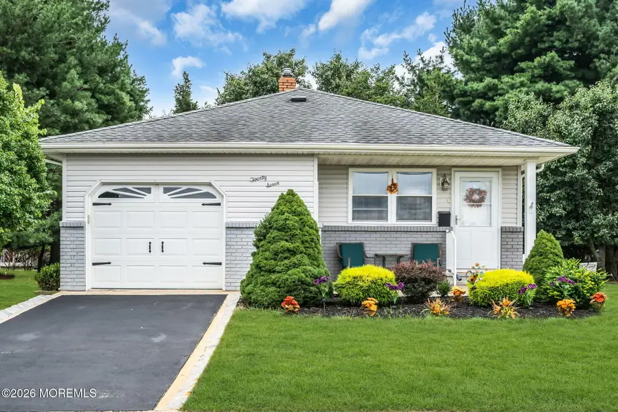 27 Bolans Court, Toms River, NJ 08757 - #2