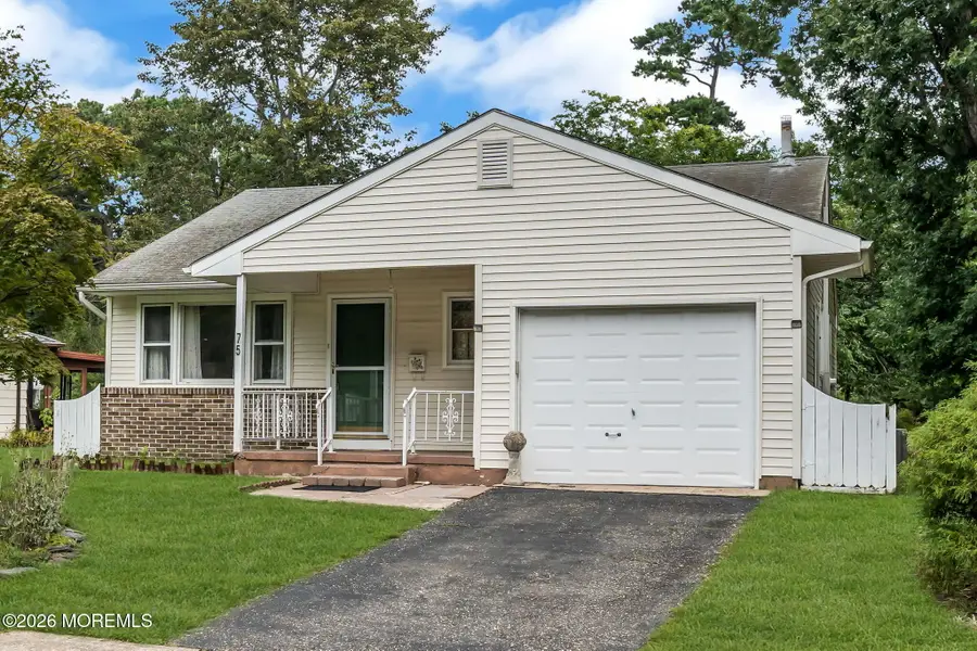 75 Columbine Circle, Toms River, NJ 08755 - #2