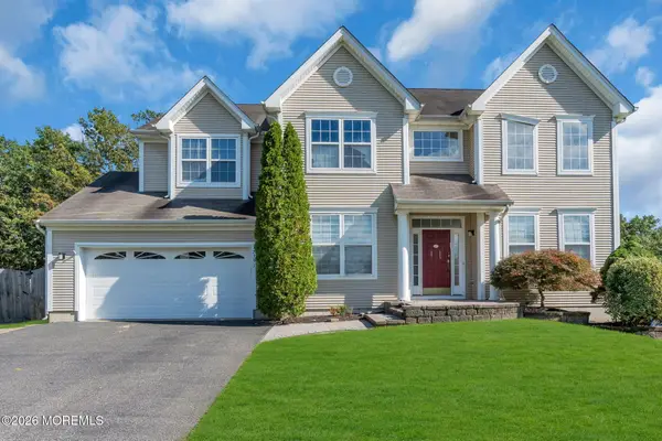 2391 Forest Circle, Toms River, NJ 08755