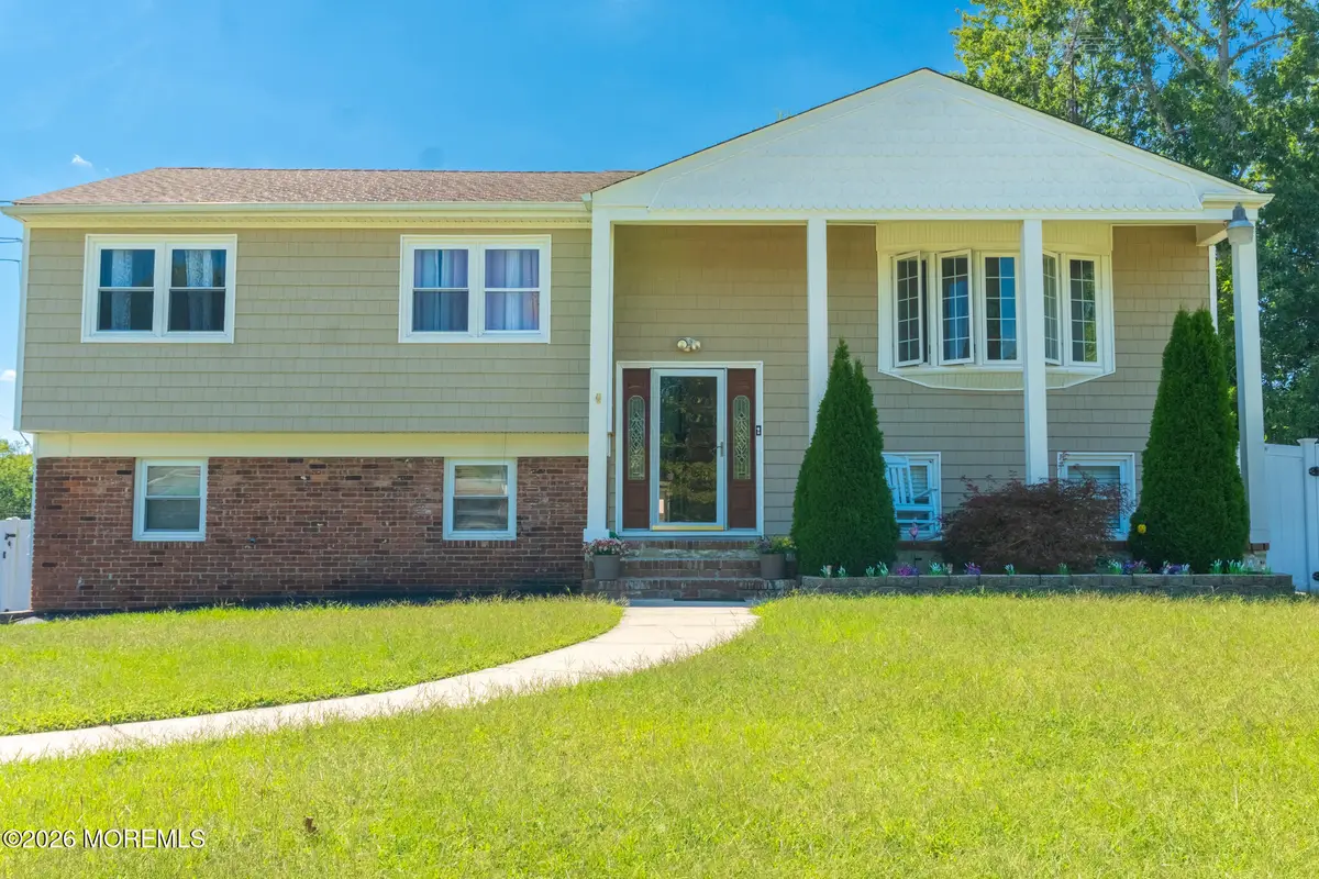31 Kim Lane, Toms River, NJ 08755 - #1