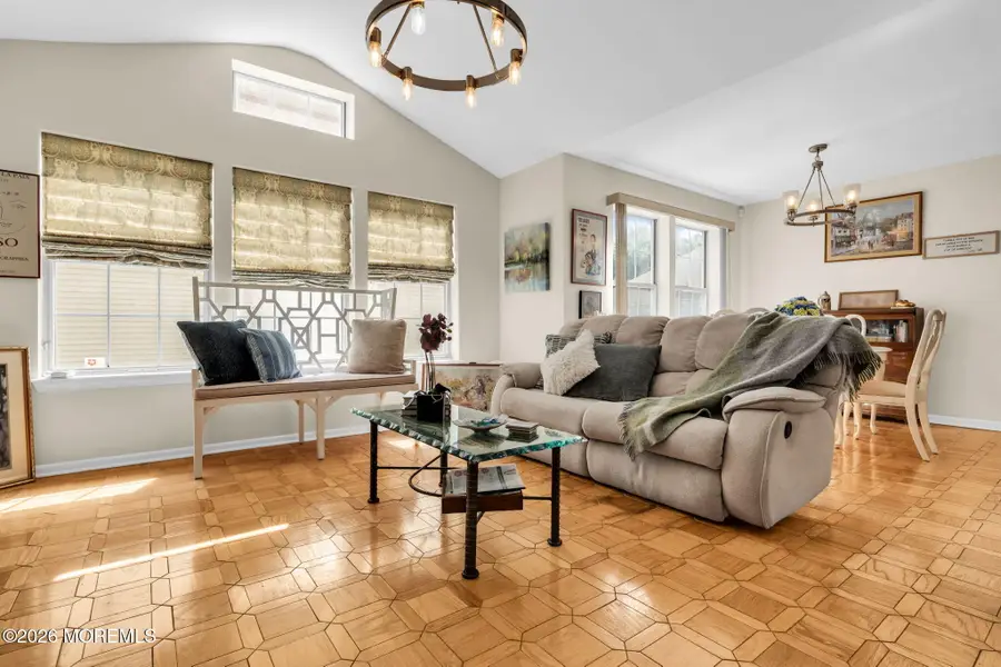 13 Sedgwick Square, Jackson, NJ 08527 - #3