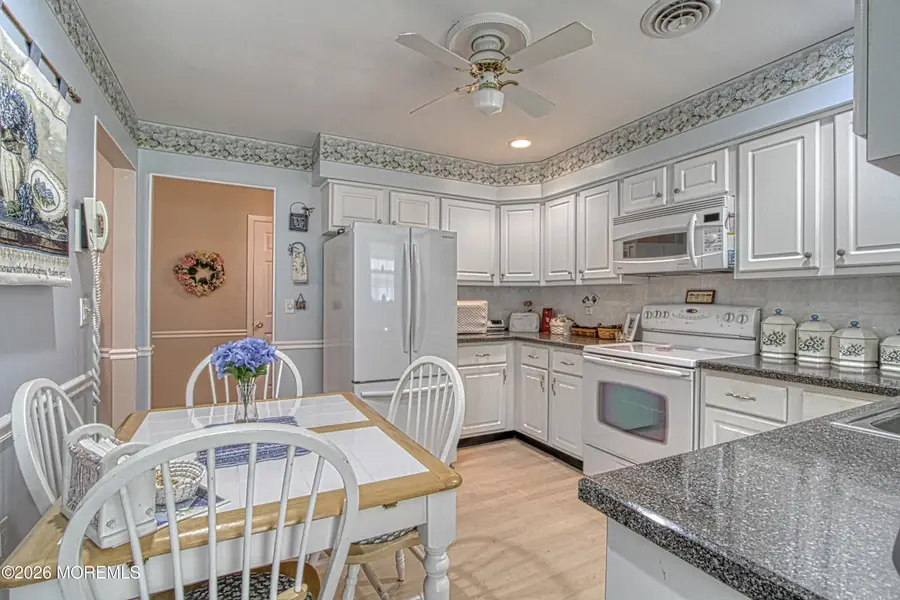 6B Berwick Street, Whiting, NJ 08759 - #3