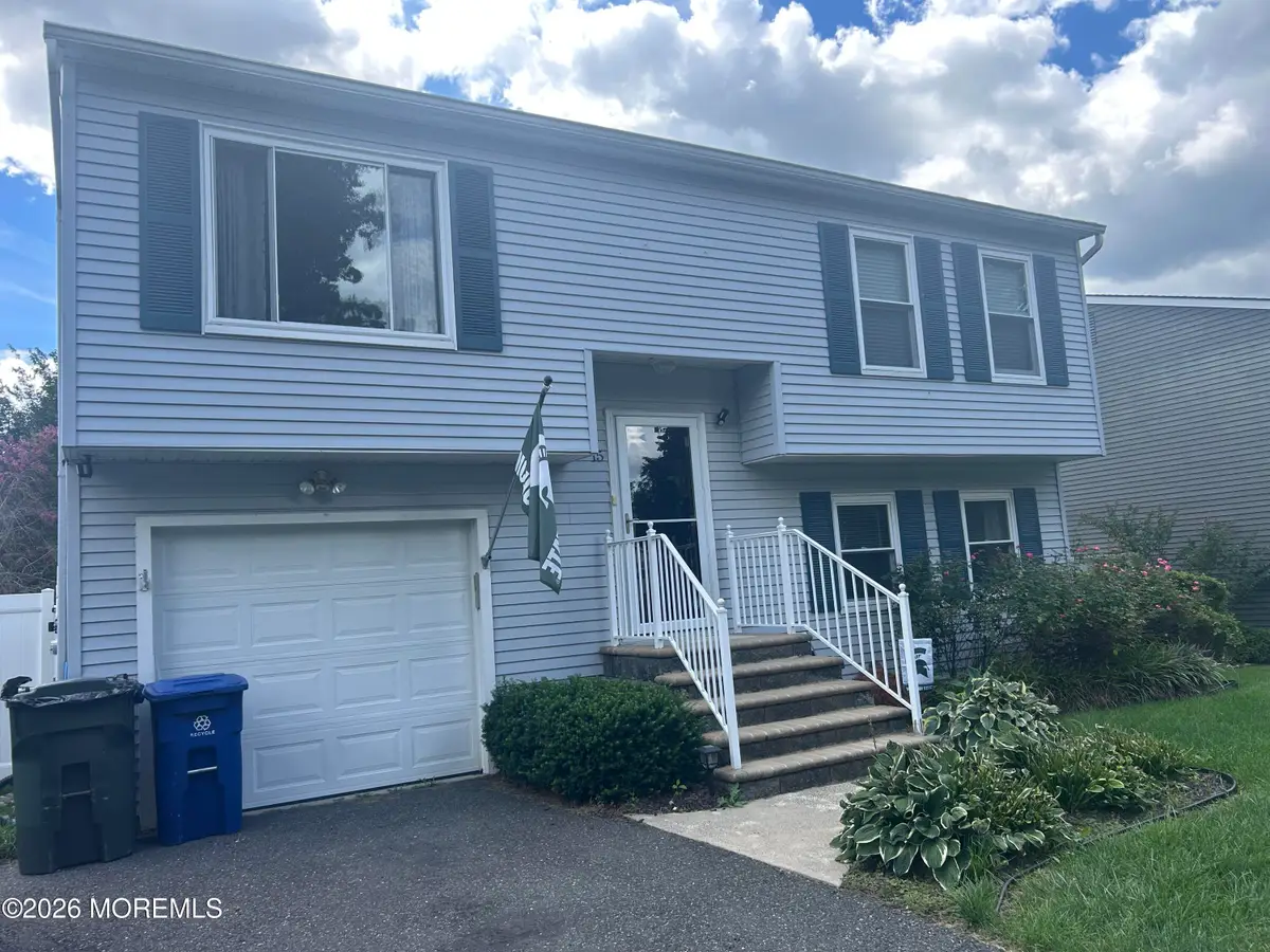 15 Barre Drive, Howell, NJ 07731 - #1