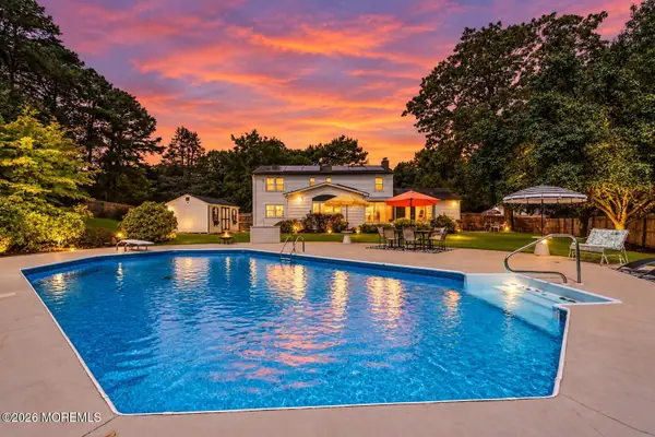 10 Harmony Hill Court, Jackson, NJ 08527