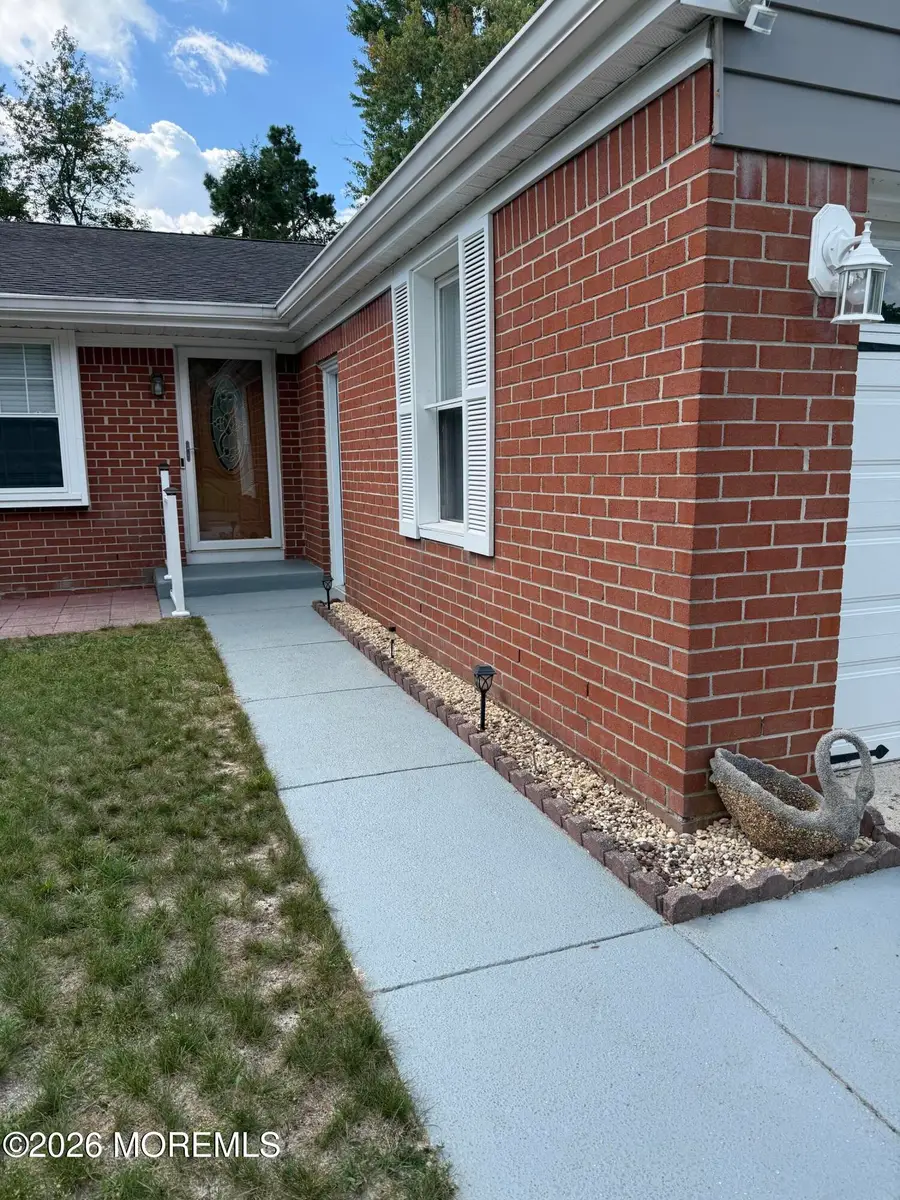5 Hudson Avenue, Manchester, NJ 08759 - #2