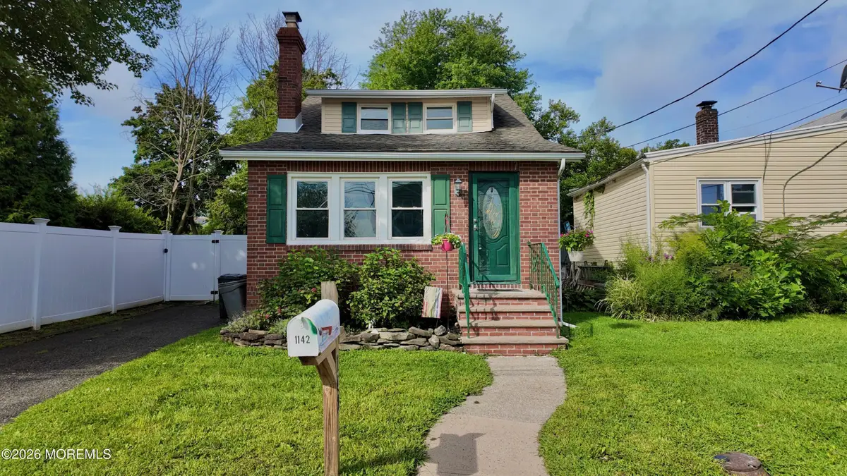 1142 Woodmere Drive, Keyport, NJ 07735 - #1