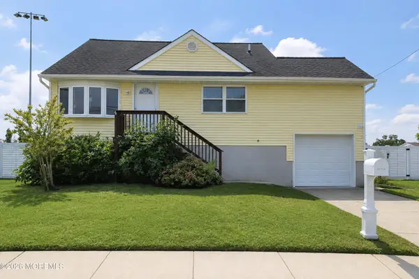 6 Dibling Street, Union Beach, NJ 07735