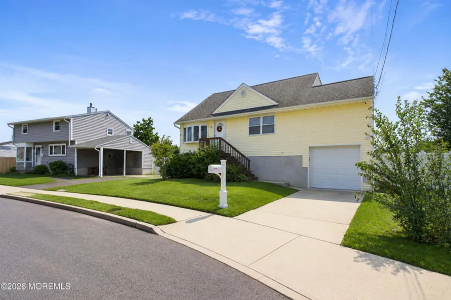 6 Dibling Street, Union Beach, NJ 07735 - #2