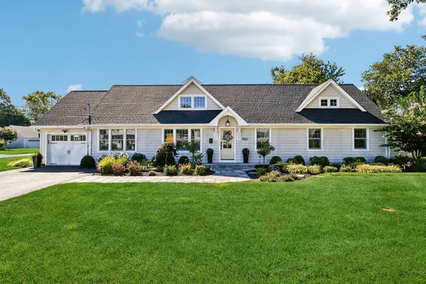 1105 Glendale Parkway, Spring Lake, NJ 07762