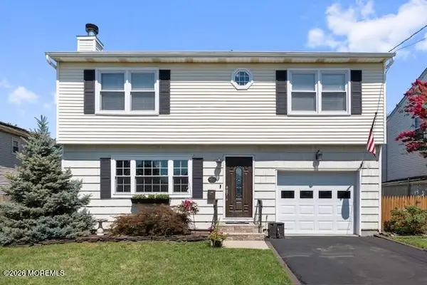 97 Perry Street, Keyport, NJ 07735