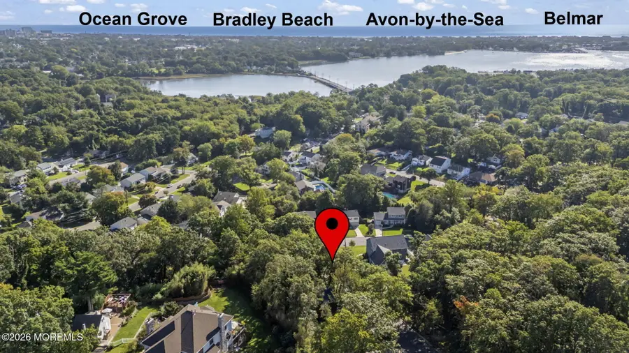 3 Elizabeth Terrace, Shark River Hills, NJ 07753 - #2