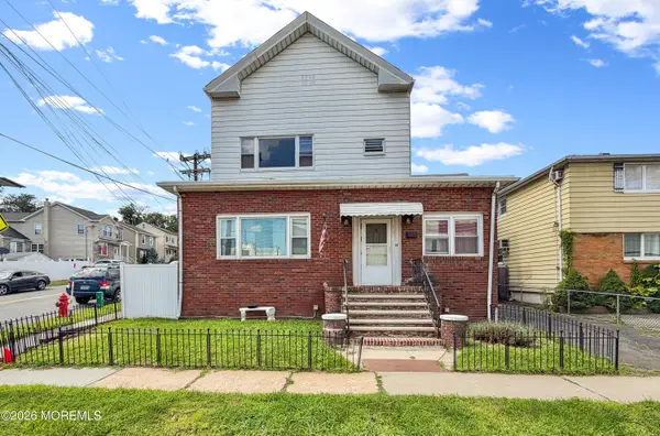 733 Schuyler Avenue, Lyndhurst, NJ 07071