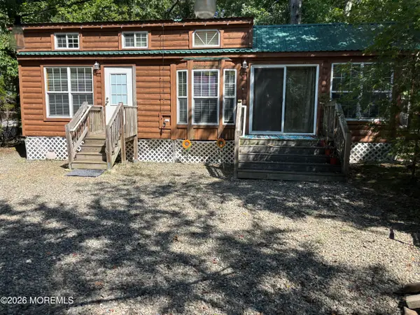 724 Monmouth Road #23, Upper Freehold, NJ 08501
