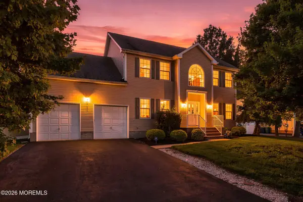 101 Churchill Avenue, Somerset, NJ 08873