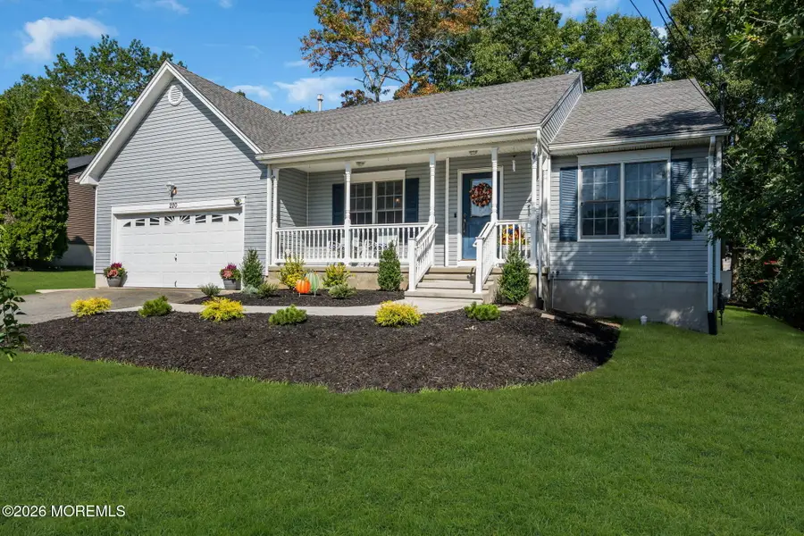 220 Mizzen Avenue, Manahawkin, NJ 08050 - #3
