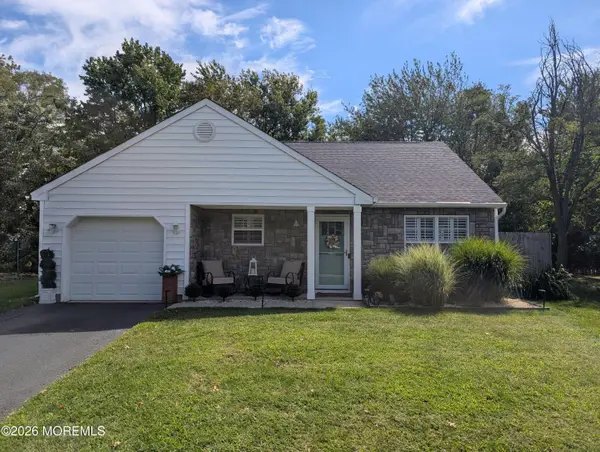 2 Ellison Court, Union Beach, NJ 07735