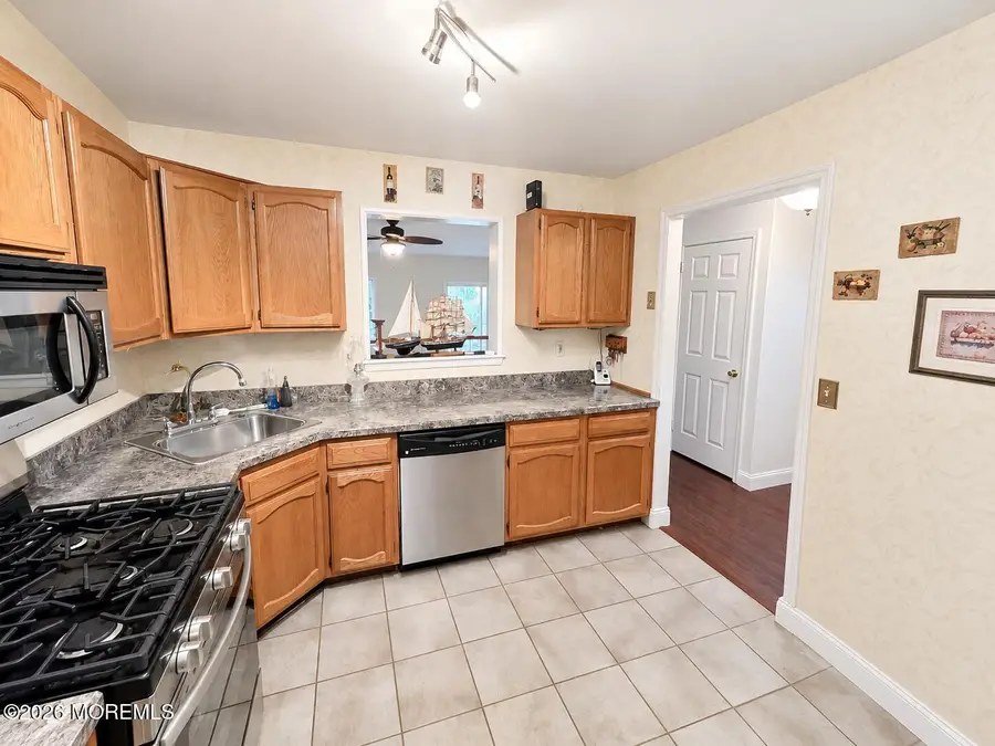 512 Woodbine Lane, Lakewood, NJ 08701 - #3