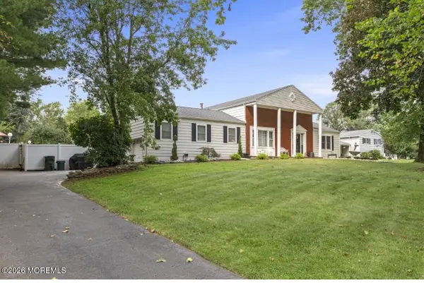 21 Cameron Court, Freehold, NJ 07728