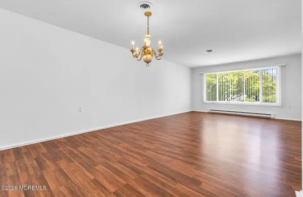 116C Buckingham Drive, Manchester, NJ 08759