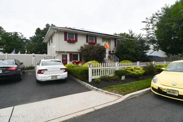902 10th Street, Union Beach, NJ 07735