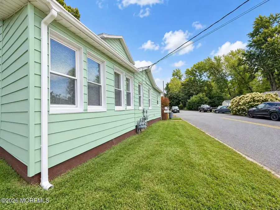 26 Hamilton Road, Englishtown, NJ 07726 - #2