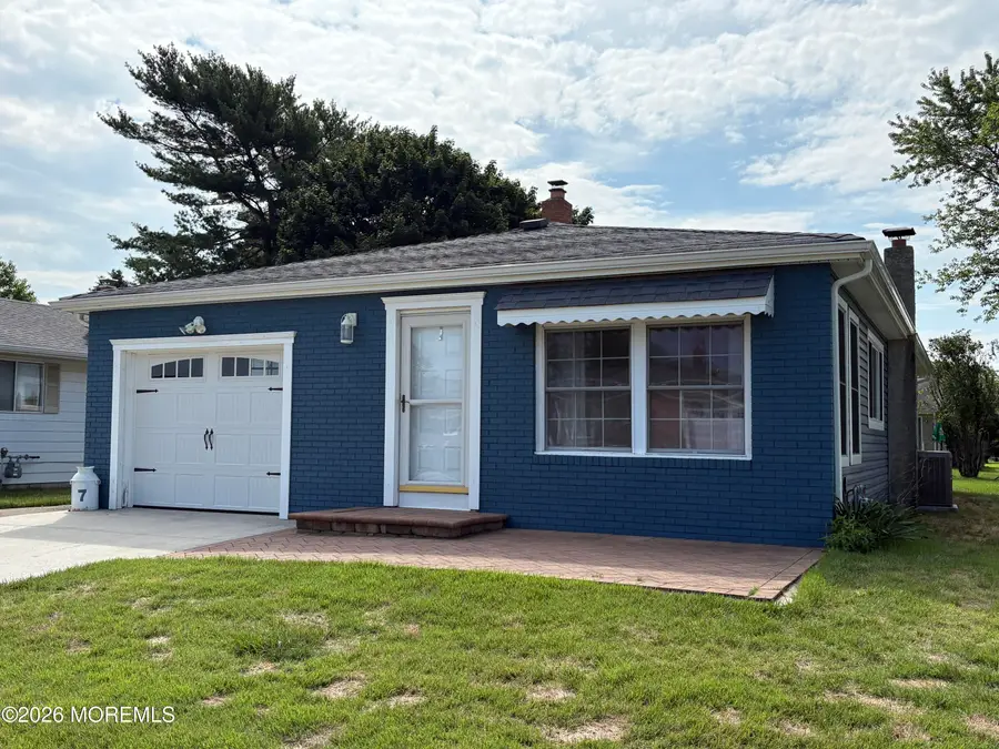 7 Ravenna Court, Toms River, NJ 08757 - #2