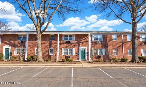 289 Main Street #11L, Spotswood, NJ 08884
