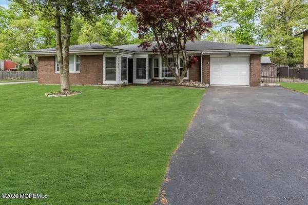 1130 Kenton Drive, Toms River, NJ 08753