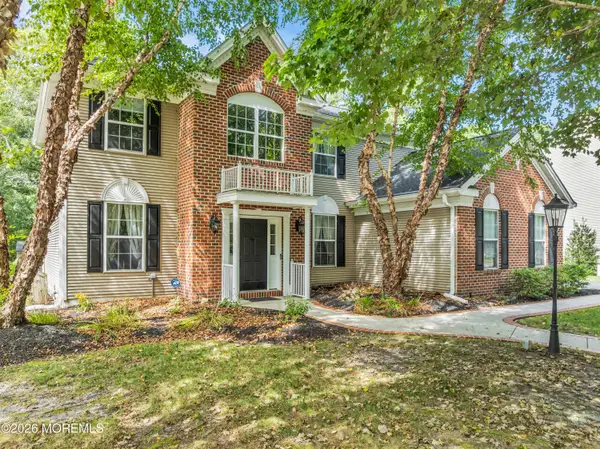 101 Kensington Drive, Galloway, NJ 08205