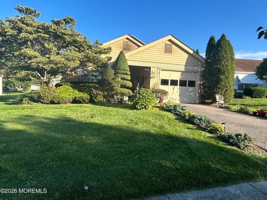 7 Reigate Lane, Manchester, NJ 08759 - #2