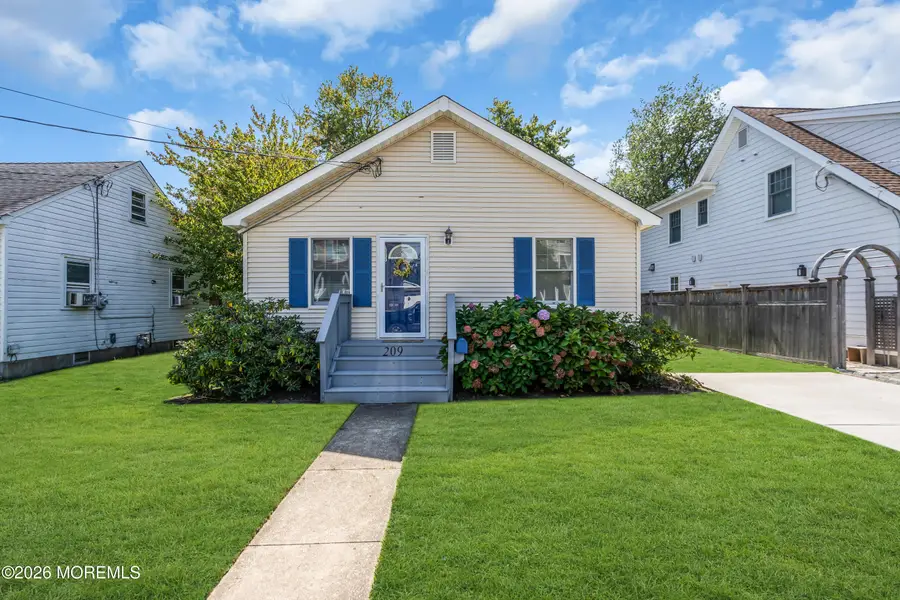 209 Park Avenue, Bay Head, NJ 08742 - #3