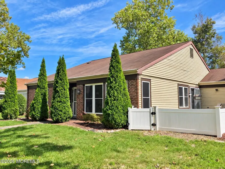 915A Liverpool Circle, Manchester, NJ 08759 - #2