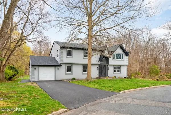 6 Storer Court, Morganville, NJ 07751