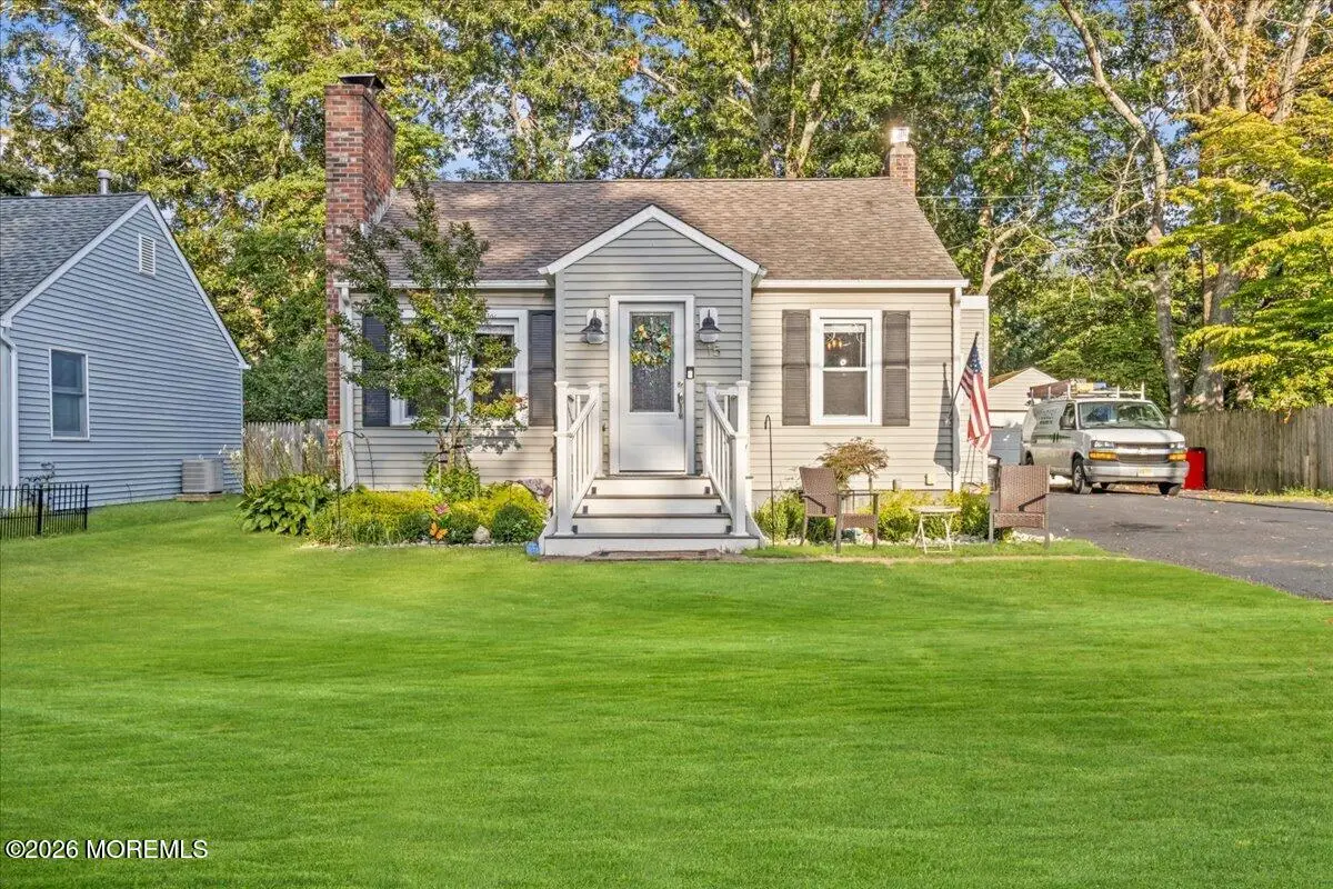 15 Chestnut Street, Waretown, NJ 08758 - #1