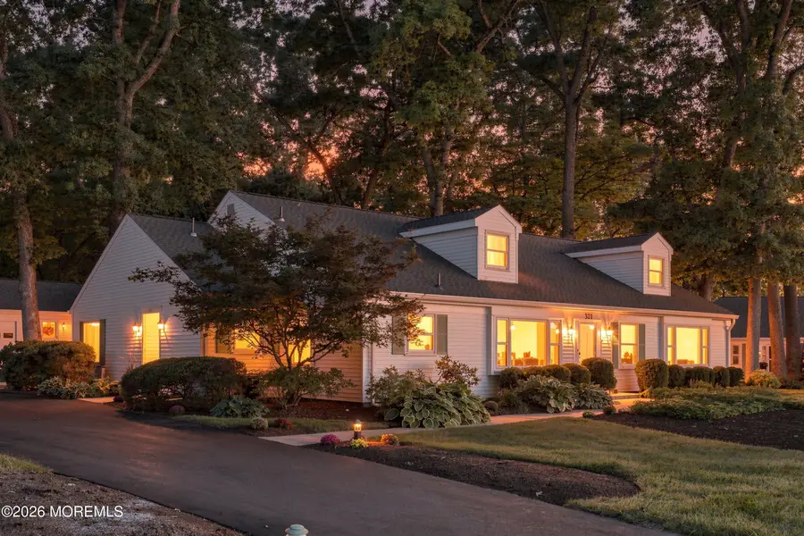 321 Sharon Way, Monroe, NJ 08831 - #3