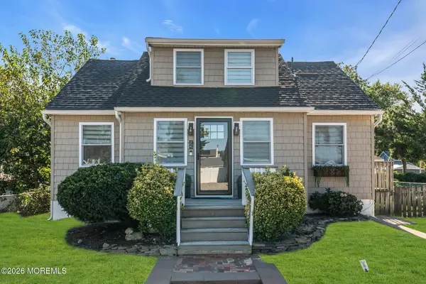 92 Pinehurst Road, Brick, NJ 08723