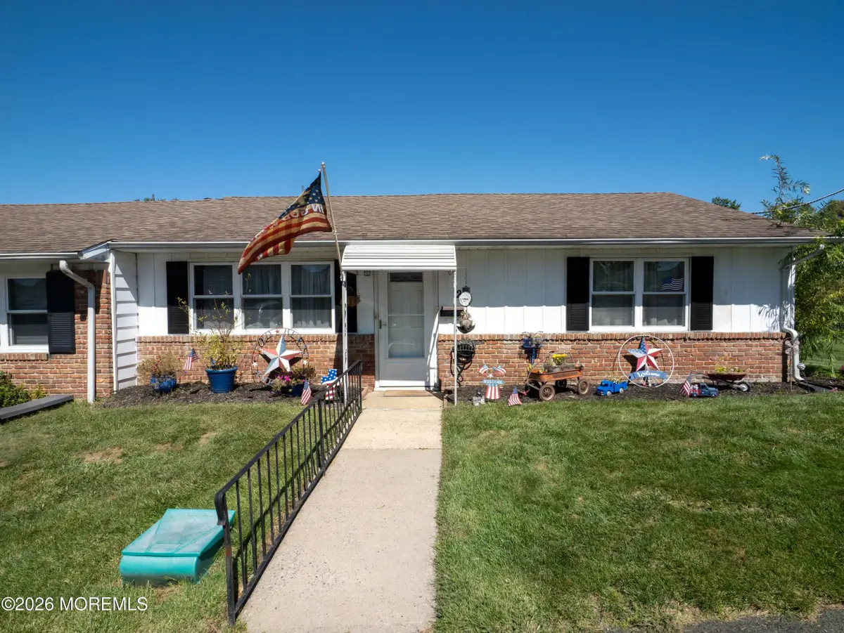 2 Missouri Court, Matawan, NJ 07747 - #1