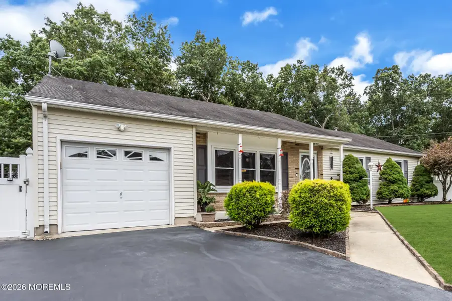 143 Lakewood Avenue, Lanoka Harbor, NJ 08734 - #2